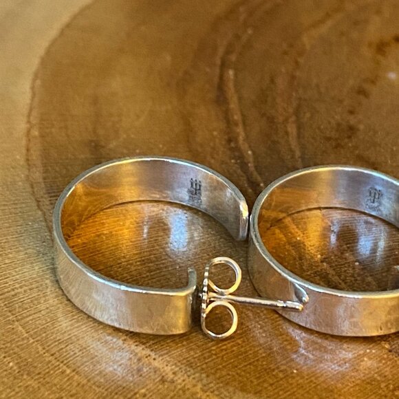 RETIRED James Avery Hammered Simplicity Hoop Earrings, Sterling Silver - Picture 2 of 3